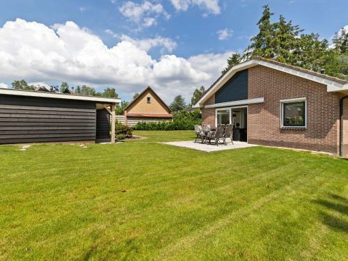 Quaint Holiday Home In Putten With Garden