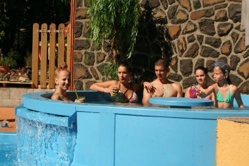 Lodge Dar�zshegyi Apartmanh�z