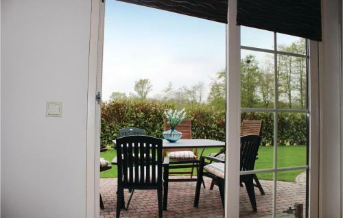 Three-bedroom Holiday Home In Tzummarum
