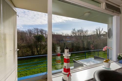 Apartamento Burg. Van Woelderenlaan 100