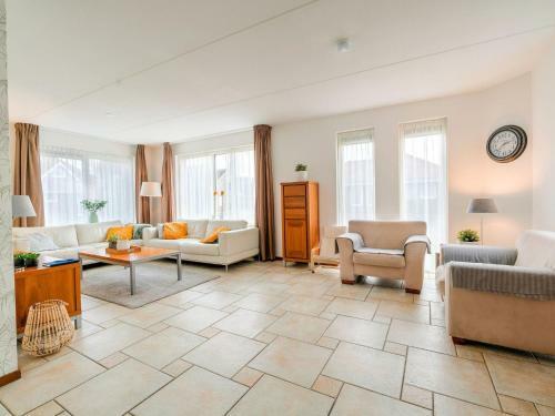Captivating Holiday Home In Zeewolde Near Forest