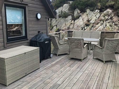 8 Person Holiday Home In Urangsv�g