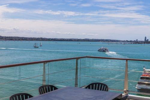 Apartamento Princes Wharf - Spectacular Harbour View Penthouse