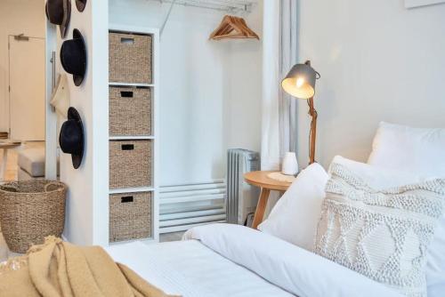 Apartamento Awesome, Cool Beachy 2br Cbd Gem - Wifi And Netflix