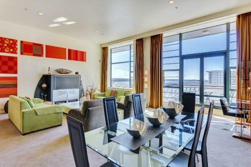 Qv Perfect Location 2 Bedroom Apartment