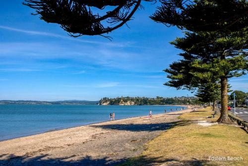 Sea-batical - Auckland Holiday Home