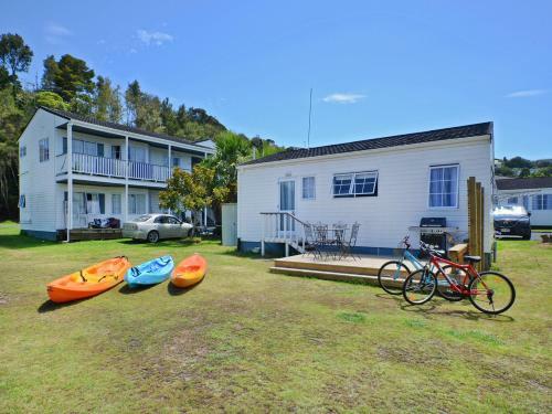 Serenity Cottage - Paihia Holiday Home