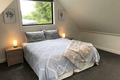 Newly Renovated Tranquillity On Stone Street
