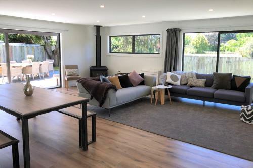 Newly Renovated Tranquillity On Stone Street