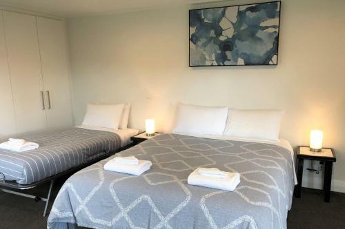 Newly Renovated Tranquillity On Stone Street