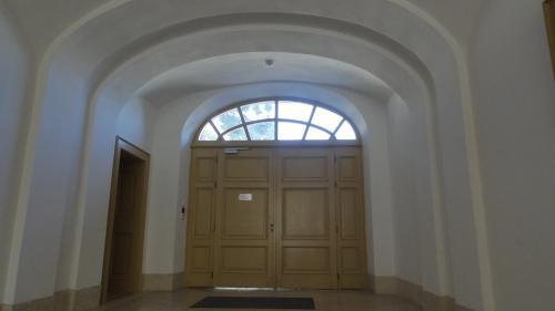 Horvath House Apartment