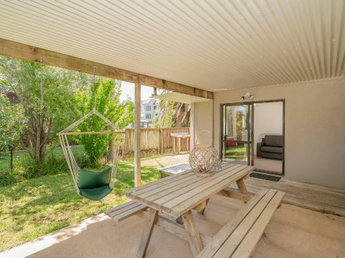 Surf Stay - Whitianga Holiday Home