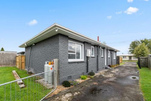 Yours On York - Rotorua Holiday Home