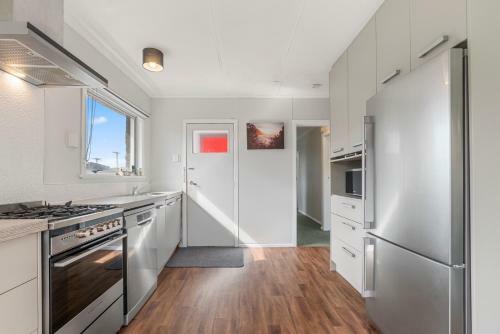 Yours On York - Rotorua Holiday Home