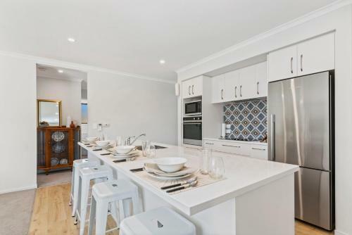 Weka Bungalow - Rotorua Holiday Home