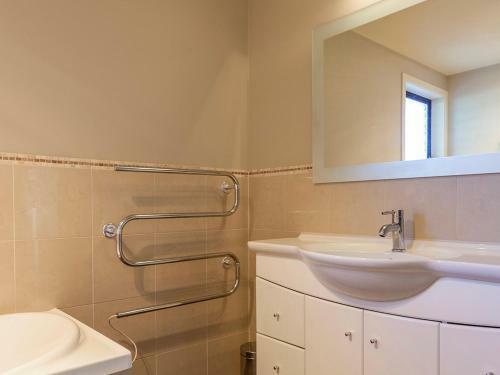 Inverness Gold - Arrowtown Holiday Home