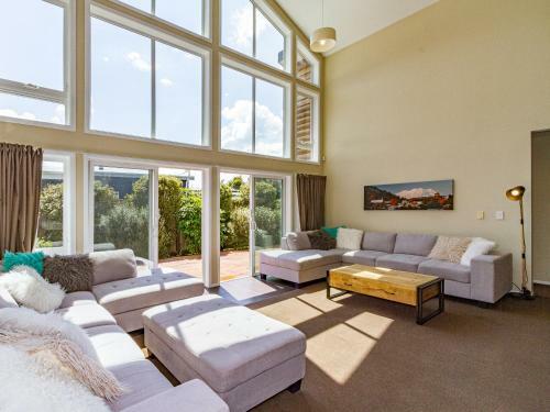 Chalet Gryon - Ohakune Holiday Home