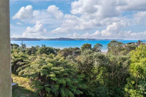 The Cottage - Snells Beach Holiday Home