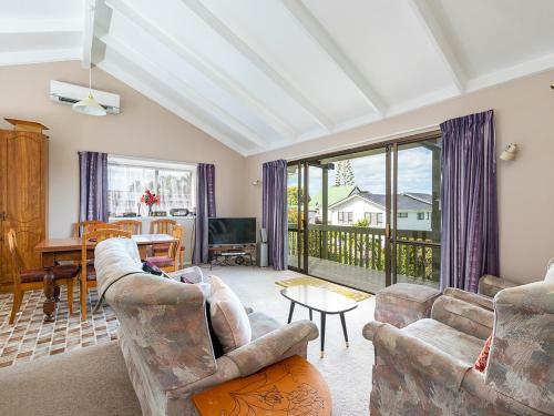 Bayview At Snells - Snells Beach Holiday Home