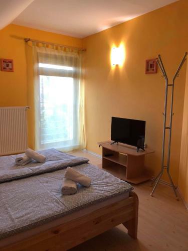 Krist�ly Apartmanh�z