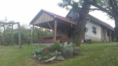 Szarvassz�ll� Vend�gh�z