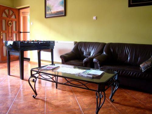Hostal T�mea Vend�gh�z