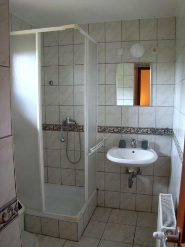 Hostal T�mea Vend�gh�z