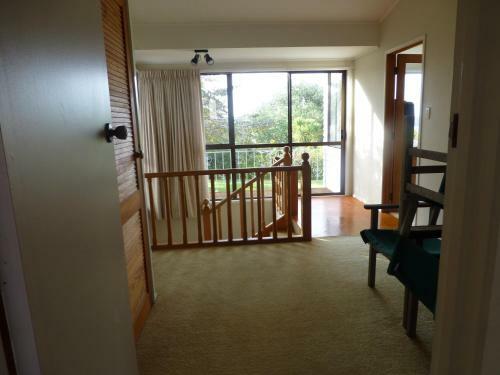 Kawau Views - Matakana Holiday Home