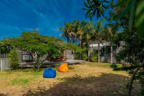 Oyster's Pearl - Cooks Beach Holiday Home