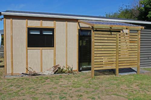Oyster's Pearl - Cooks Beach Holiday Home