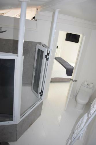 Bed & Breakfast Ninamu Pearl Guest House