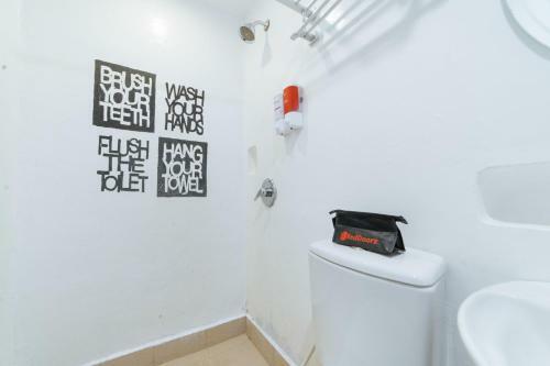 Hotel Reddoorz Plus @ Altaroca Antipolo