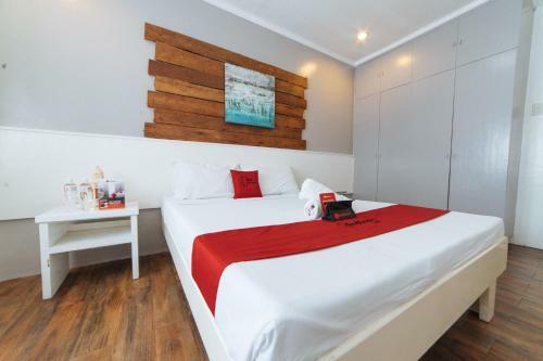 Hotel Reddoorz Plus @ Altaroca Antipolo
