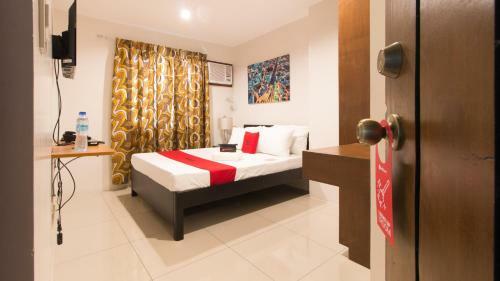 Hotel Reddoorz Plus @ Diola Villamonte Bacolod