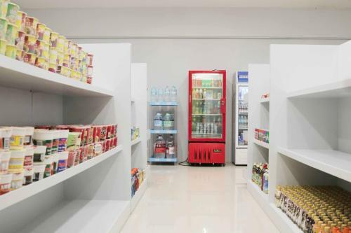 Hotel Reddoorz Premium @ Wireless Mandaue Cebu