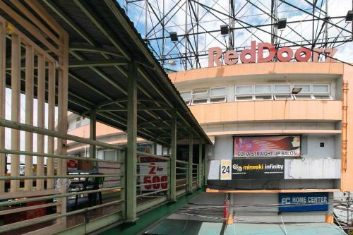 Hotel Reddoorz Plus @ Edsa Congressional