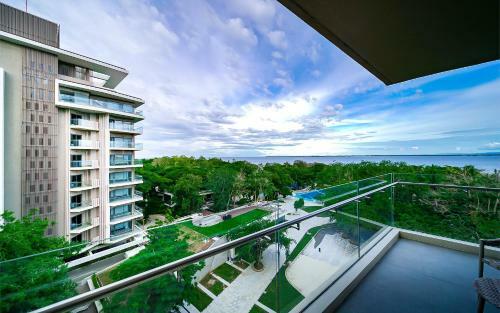 Hotel Tambuli Seaside Resort And Spa