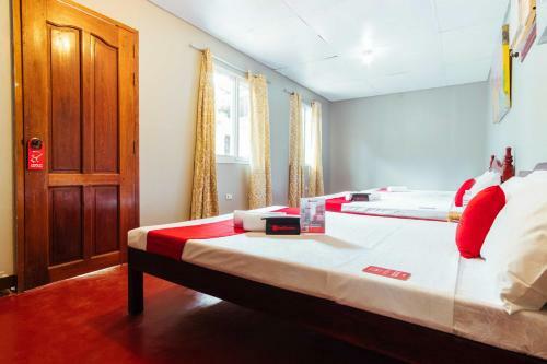 Hotel Reddoorz Plus @ Rizal Avenue Palawan