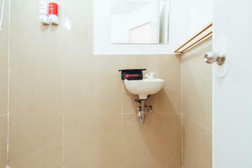 Hotel Reddoorz Plus @ Rizal Avenue Palawan
