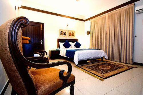 Hostal Crosswinds Guest House