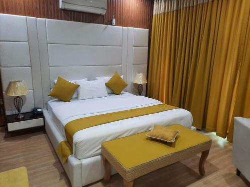 Hostal Royal Motel Executive