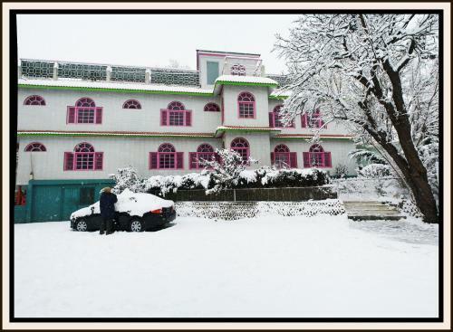 Hotel Dewanekhas Skardu