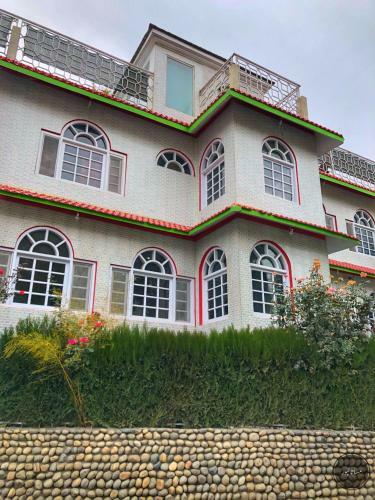 Hotel Dewanekhas Skardu