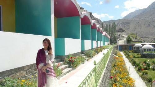 Hotel Mountain Lodge Skardu