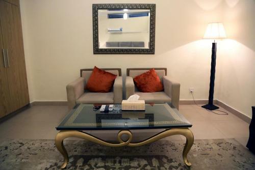 Hostal Butterfly Guest House Phase 7 Bahria Town