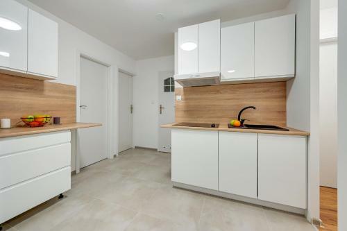 Pilot�w 5b Rooms