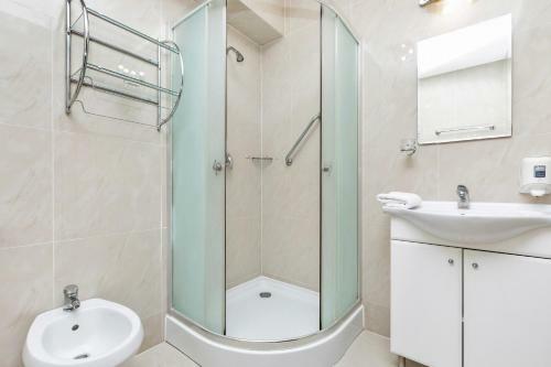 Apartamenty Awangardia Kasprowicza By Renters