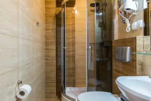 Udanypobyt Apartamenty Przy Dolinach C I D