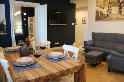 Dominican Square By Hashtag Apartments
