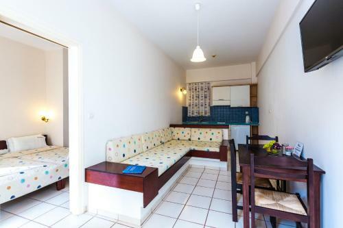 Rosebay Apartments